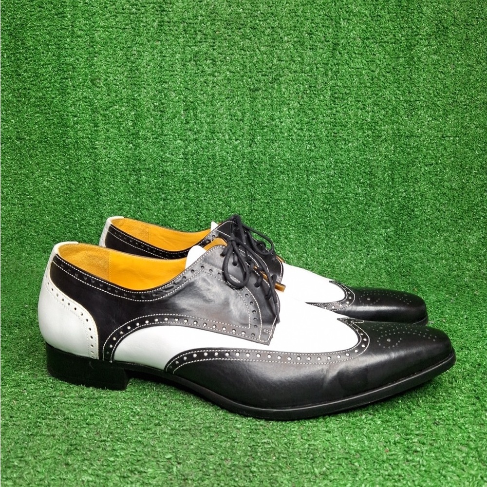 Undandy SZ 13 D Classic Black and White spectator wingtip Men's Dress Shoes